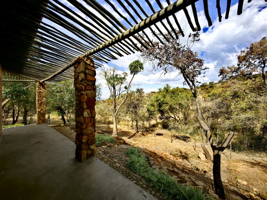 5 Bedroom Property for Sale in Waterkloof A H North West
